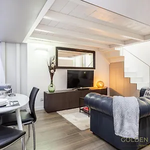 Apartment Golden Prestige, Milan