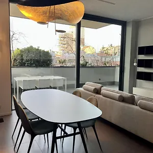 מלון דירות Bosco Verticale, מילאנו