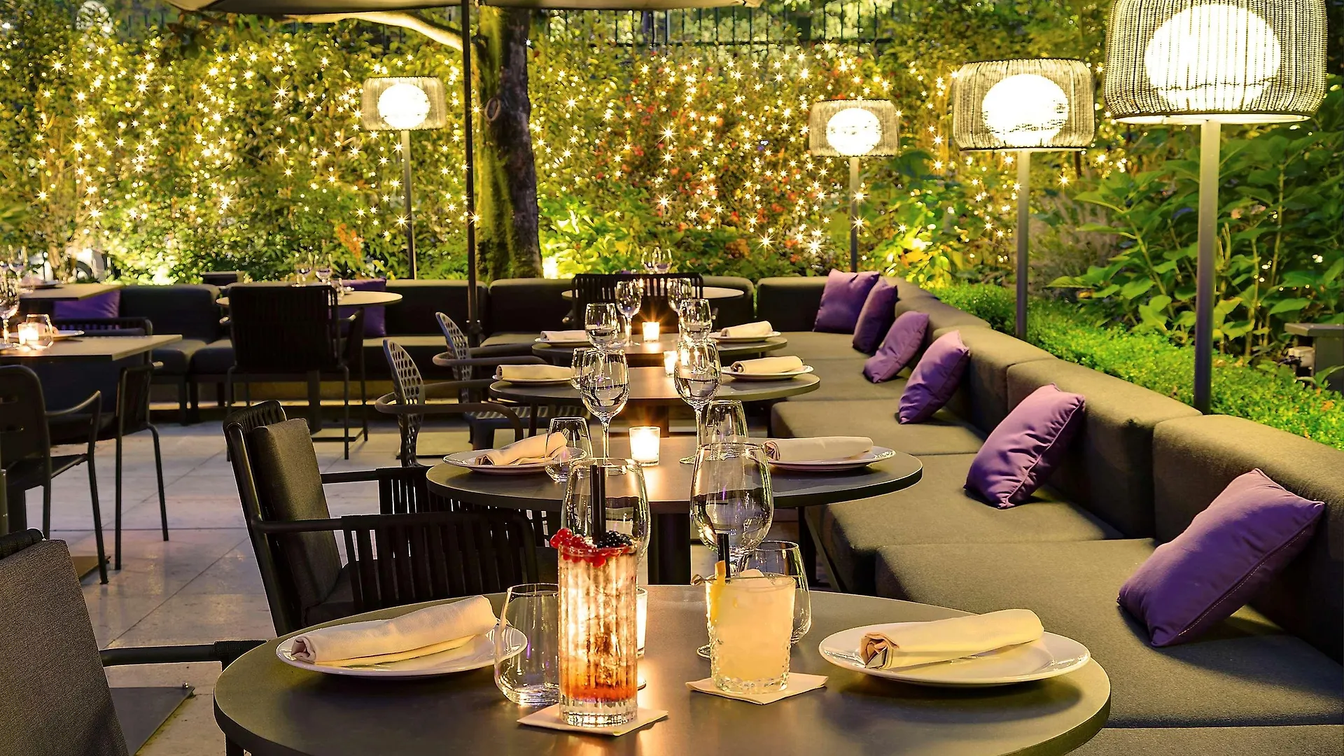 Hotel Me Milan Il Duca 5*,  Italie